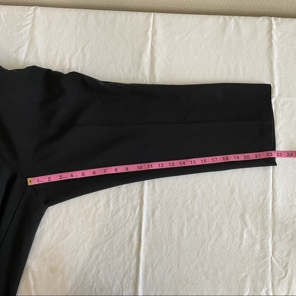 Nicole Miller Black Capris - Picture 8 of 8